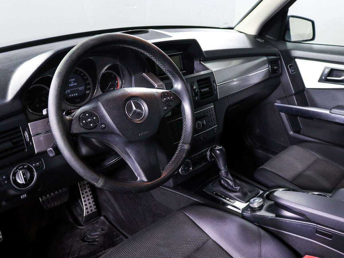 Mercedes-Benz GLK-Класс с пробегом — 2011 год. Фото: #13