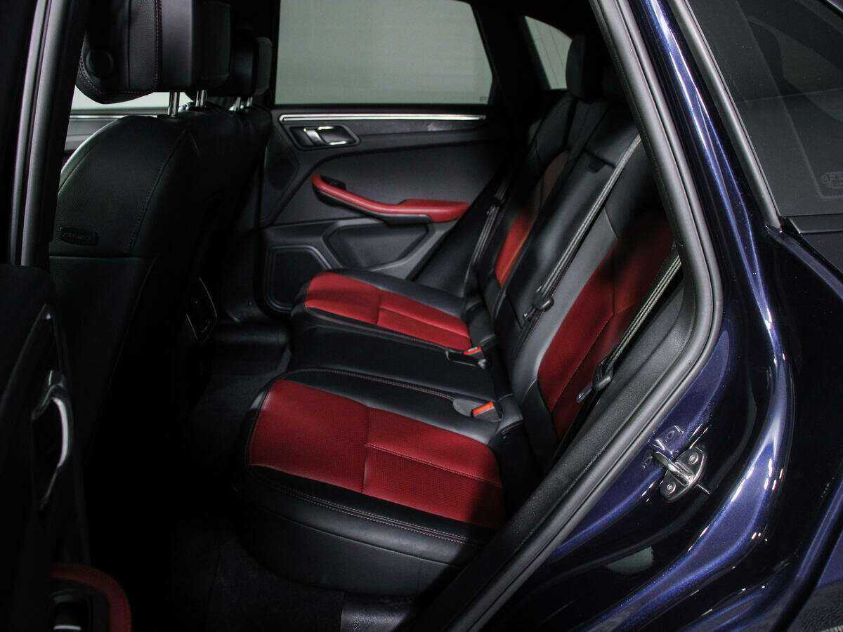 Porsche Macan с пробегом — 2022 год. Фото: #7