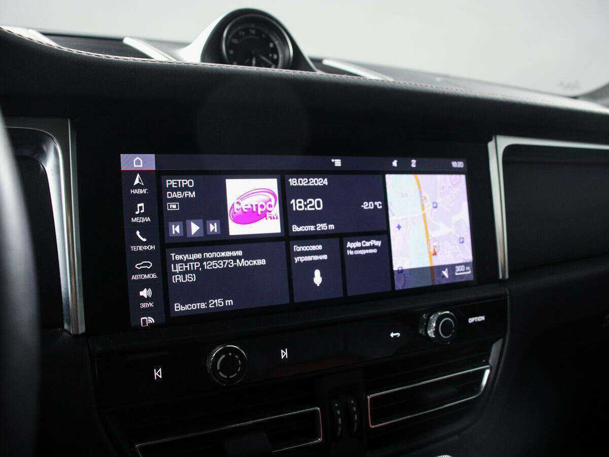 Porsche Macan с пробегом — 2022 год. Фото: #12