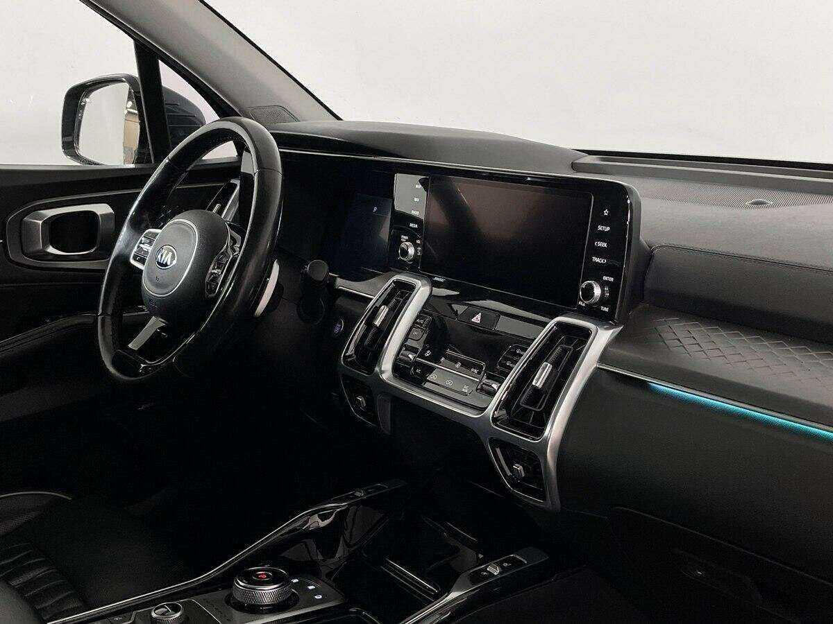 Kia Sorento с пробегом — 2021 год. Фото: #6