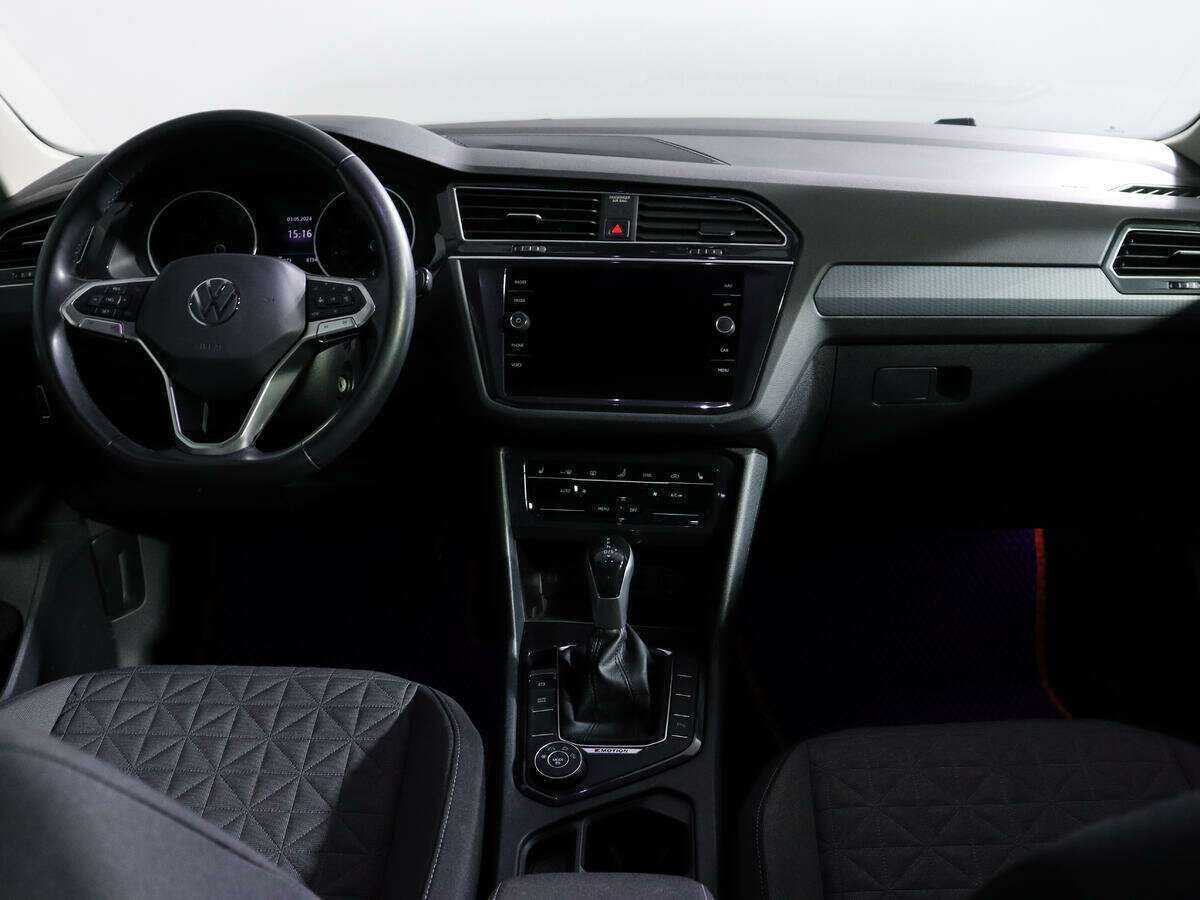 Volkswagen Tiguan с пробегом — 2020 год. Фото: #11