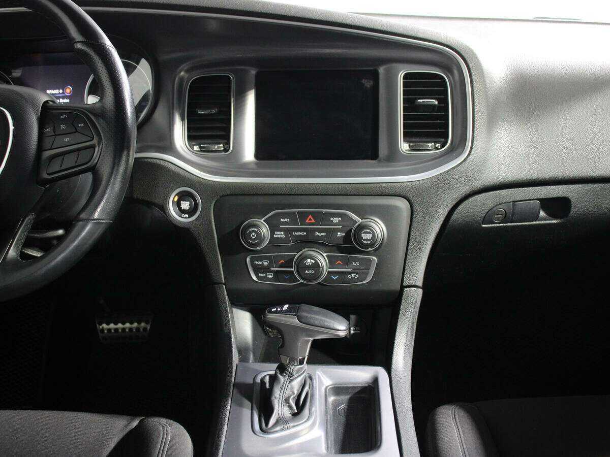 Dodge Charger с пробегом — 2020 год. Фото: #8