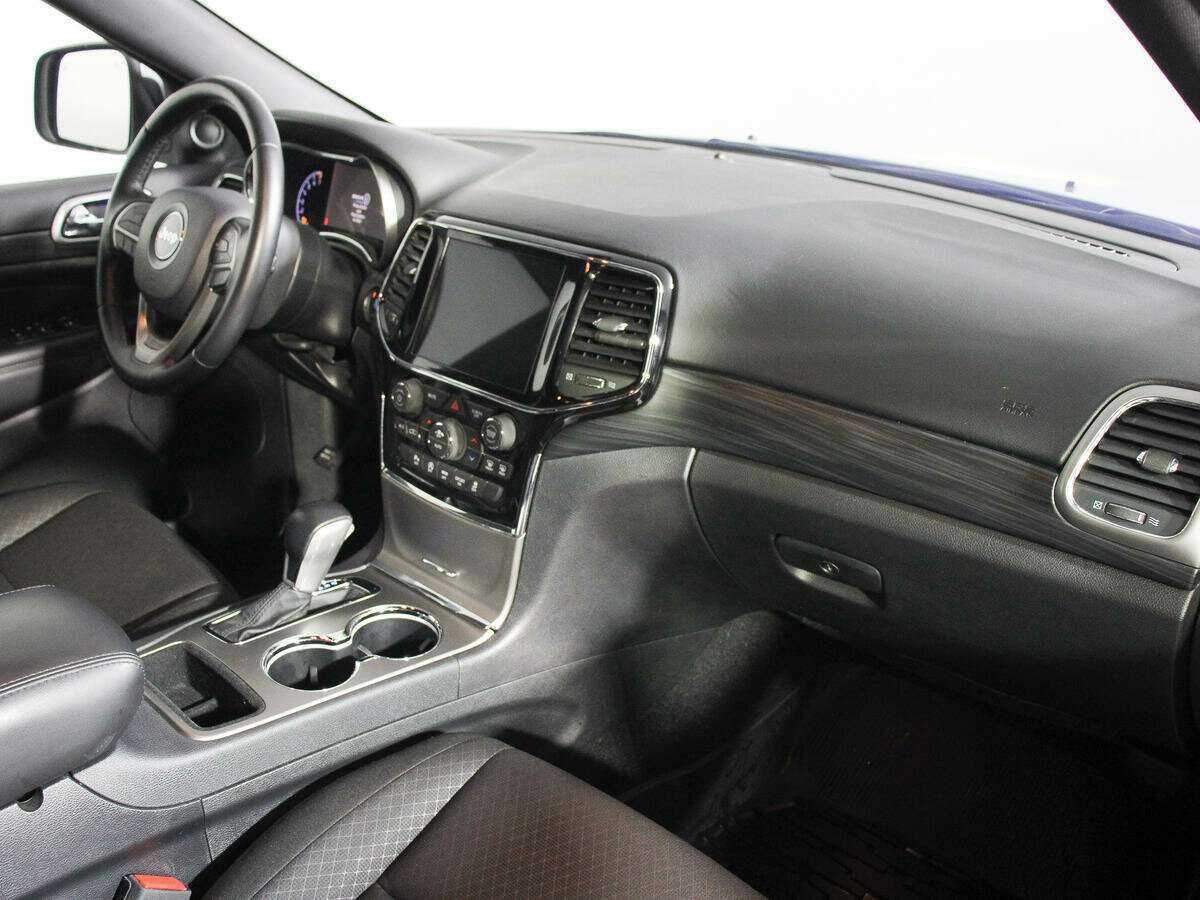 Jeep Grand Cherokee с пробегом — 2020 год. Фото: #6