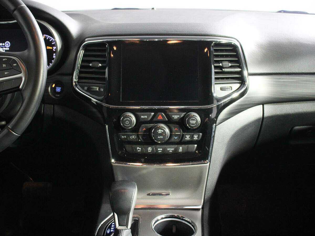 Jeep Grand Cherokee с пробегом — 2020 год. Фото: #10