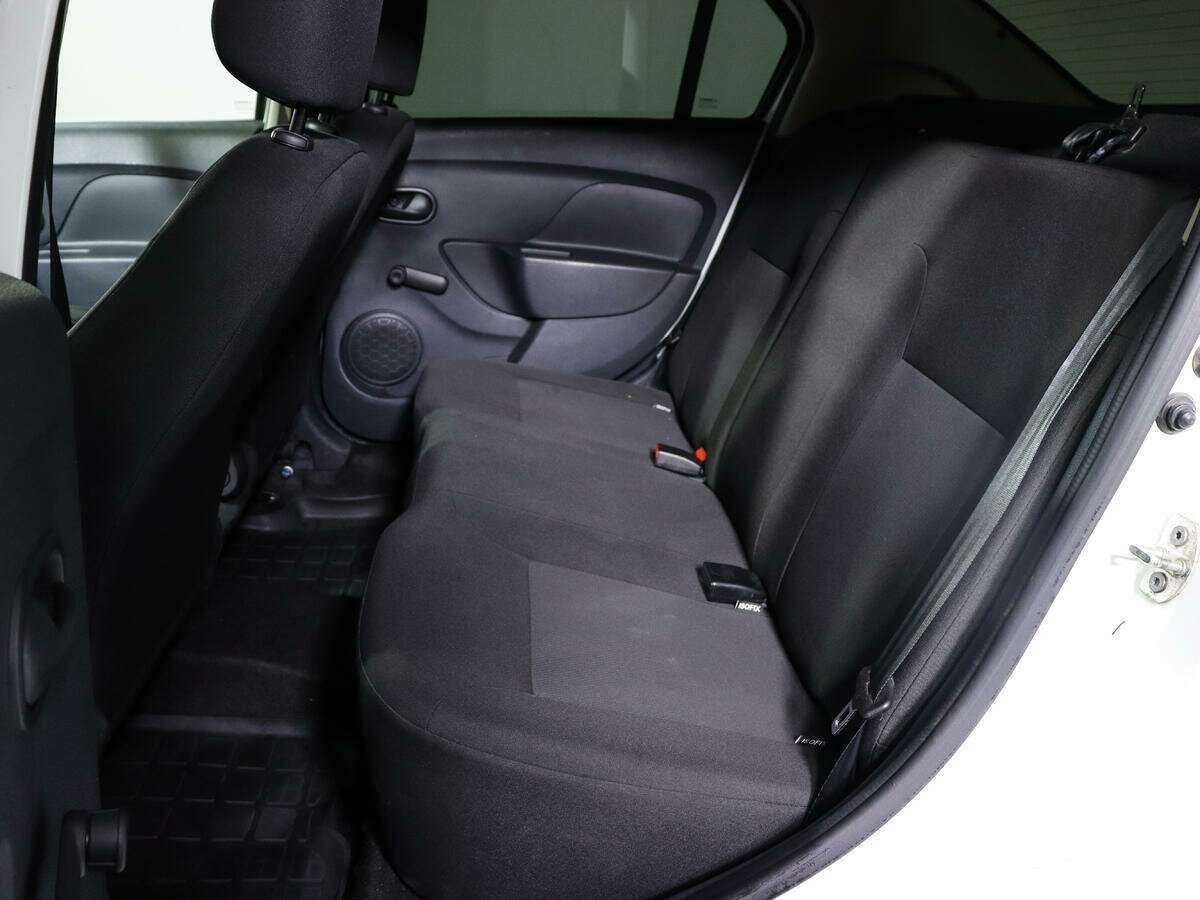 Renault Logan с пробегом — 2020 год. Фото: #9