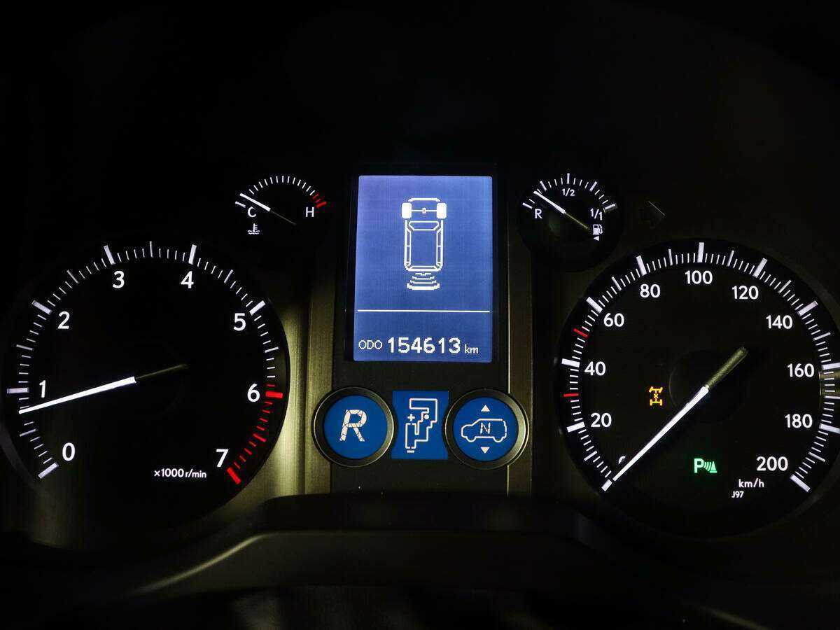 Lexus GX с пробегом — 2016 год. Фото: #10