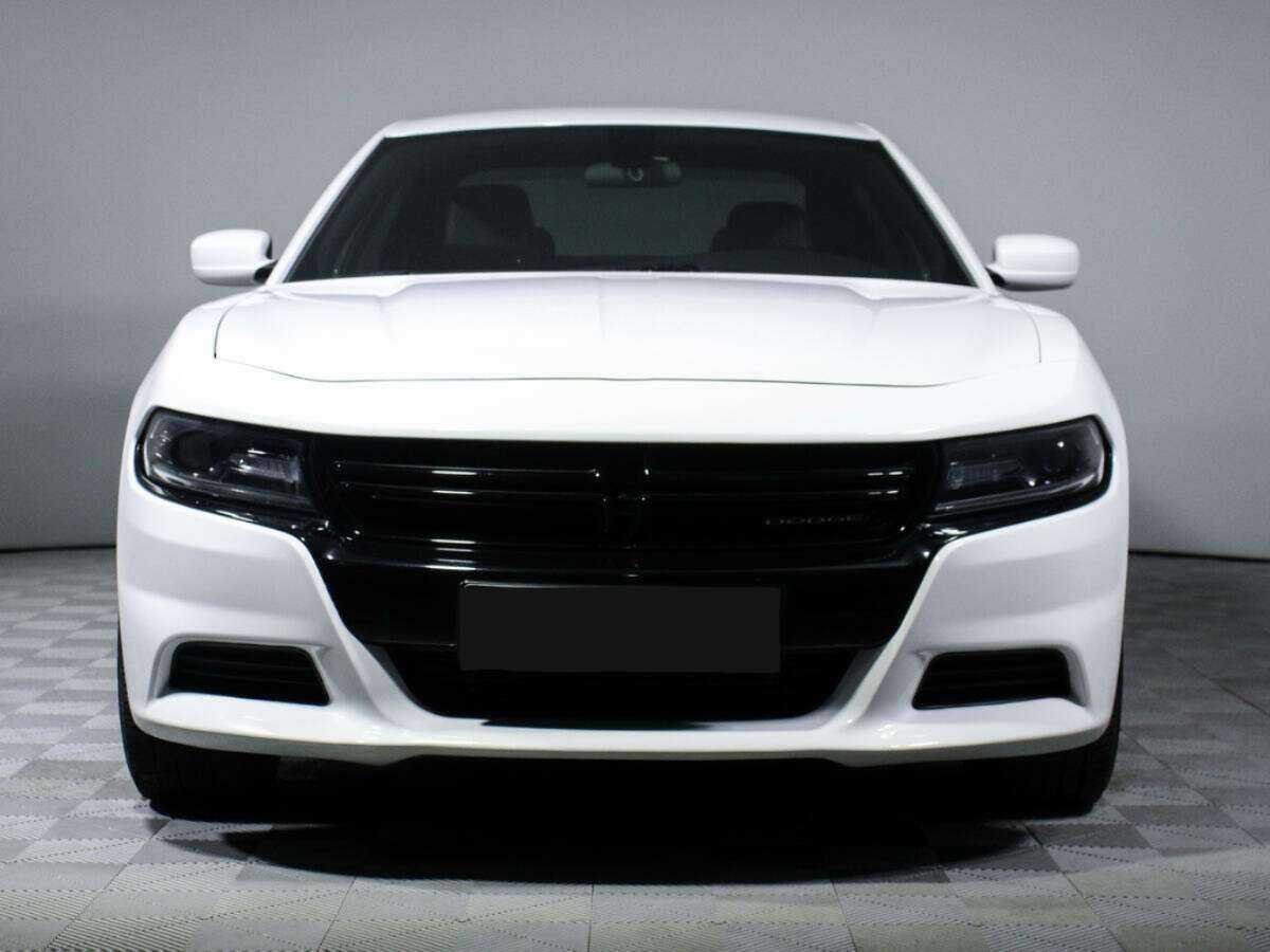 Dodge Charger с пробегом — 2019 год. Фото: #1