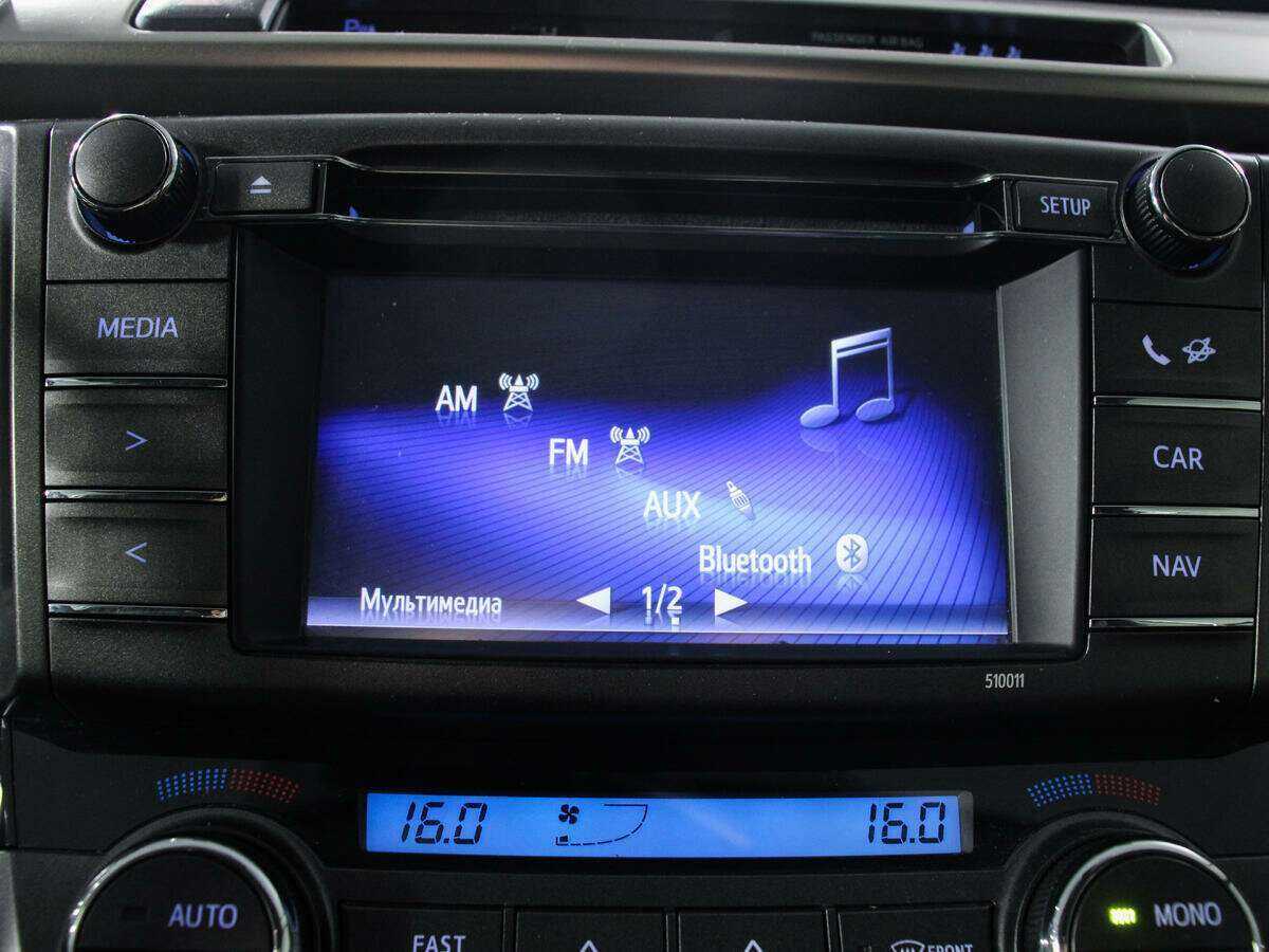 Toyota RAV4 с пробегом — 2014 год. Фото: #11