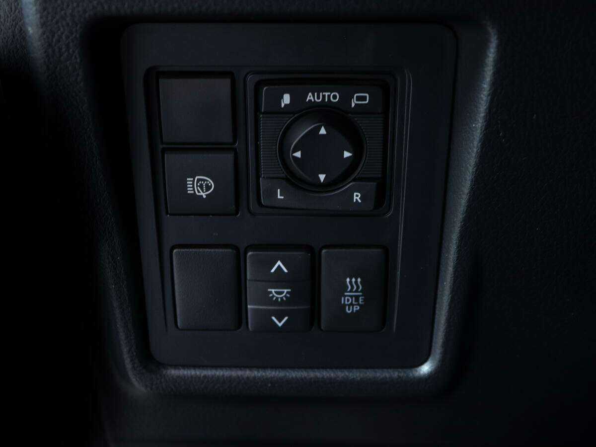 Toyota Land Cruiser Prado с пробегом — 2019 год. Фото: #20