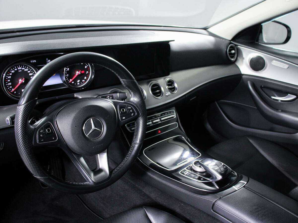 Mercedes-Benz E-Класс с пробегом — 2016 год. Фото: #13