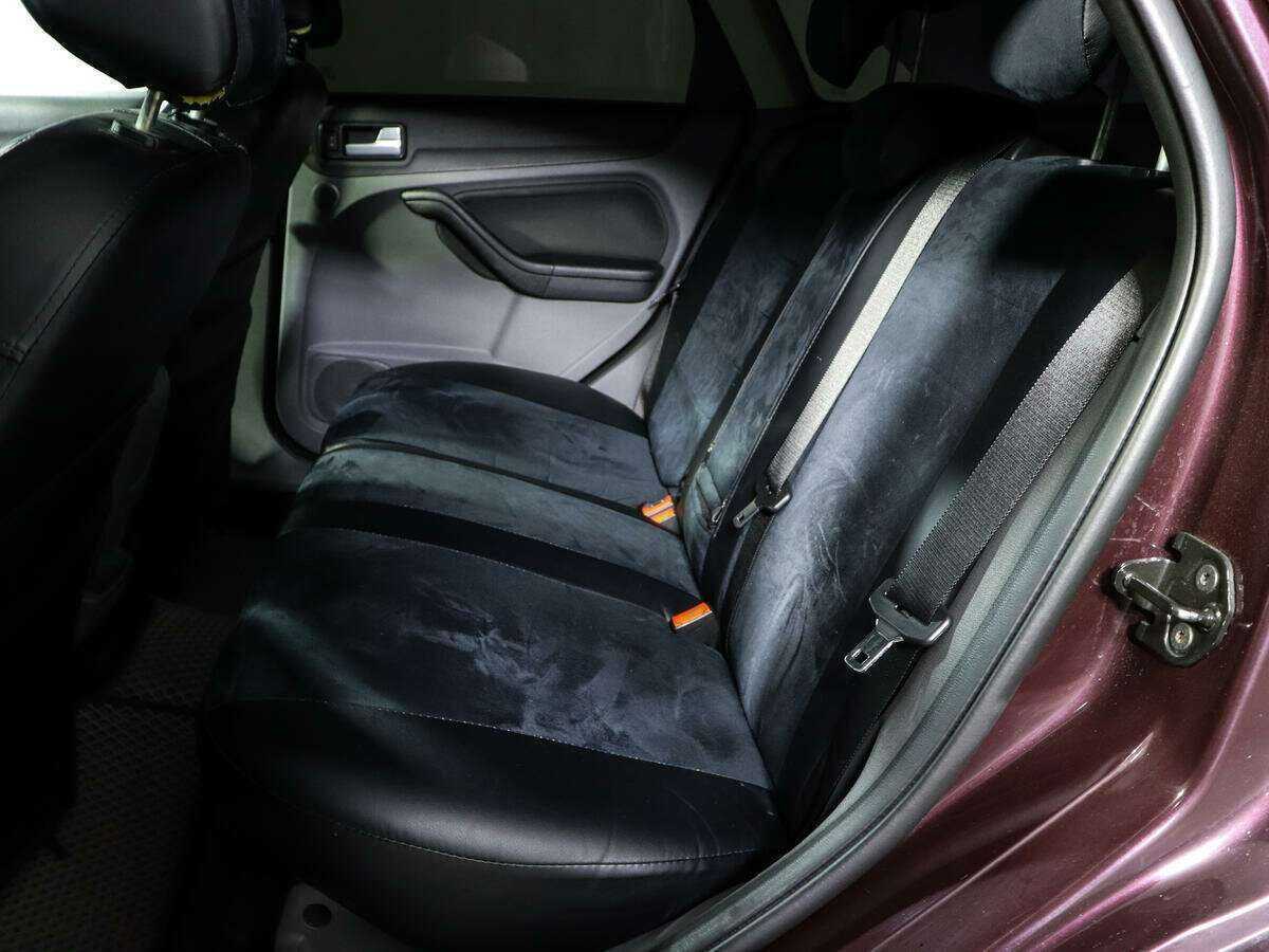 Ford Focus с пробегом — 2008 год. Фото: #9