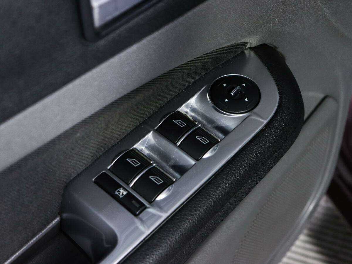 Ford Focus с пробегом — 2008 год. Фото: #14