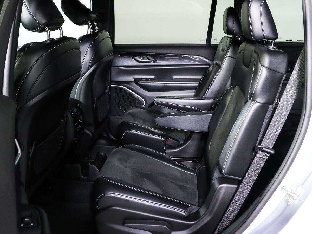 Jeep Grand Cherokee с пробегом — 2021 год. Фото: #5