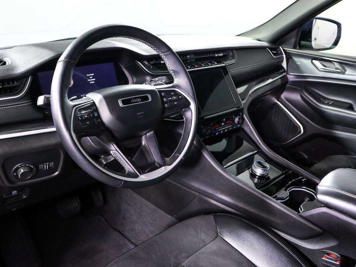 Jeep Grand Cherokee с пробегом — 2021 год. Фото: #9