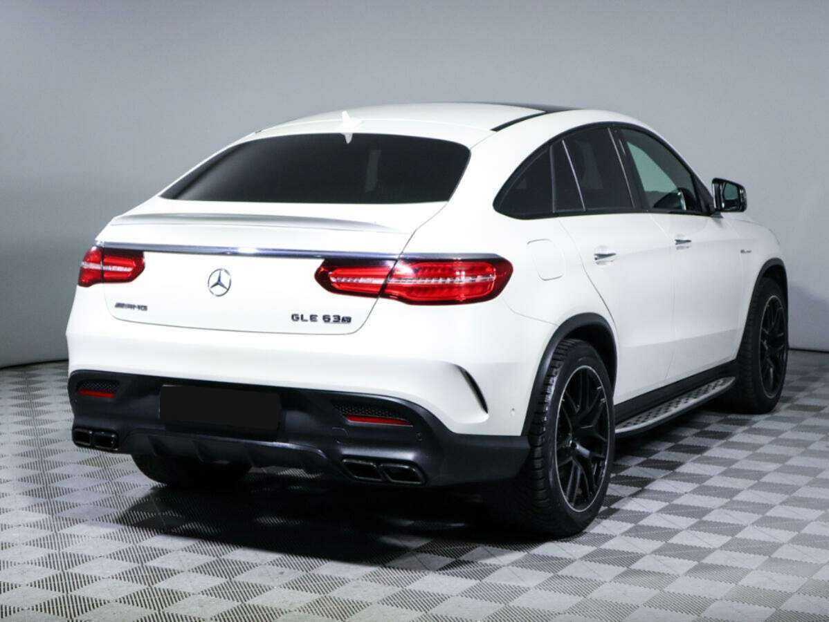 Mercedes-Benz GLE Coupe AMG с пробегом — 2017 год. Фото: #4