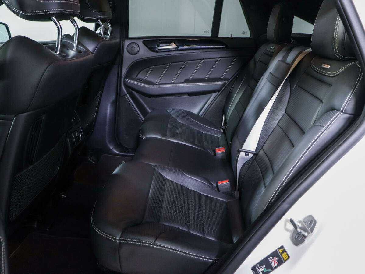 Mercedes-Benz GLE Coupe AMG с пробегом — 2017 год. Фото: #9