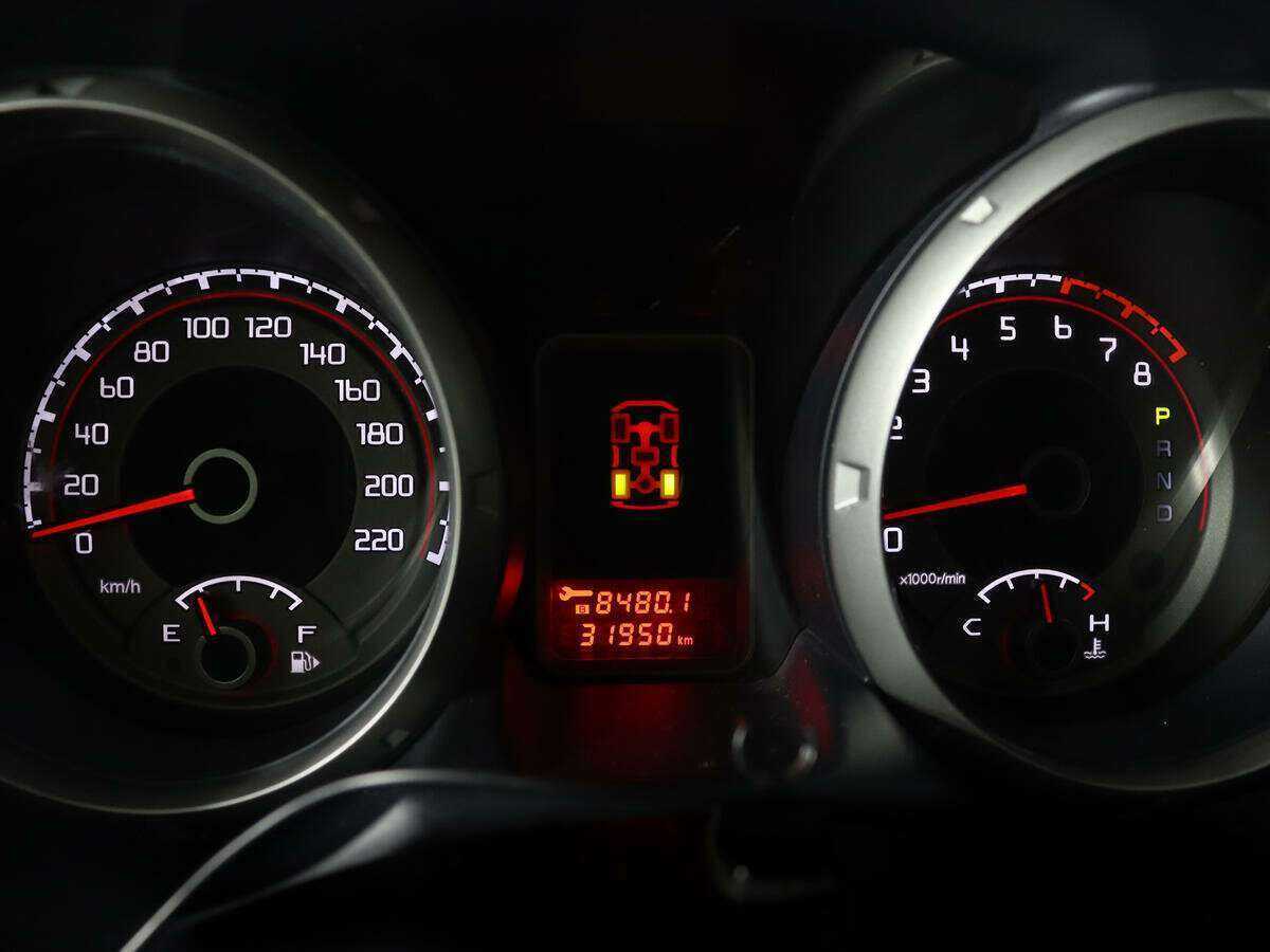 Mitsubishi Pajero с пробегом — 2021 год. Фото: #7