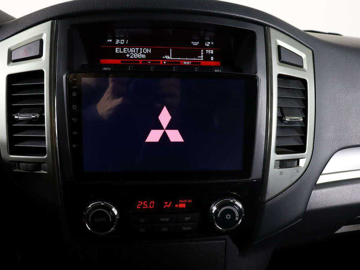 Mitsubishi Pajero с пробегом — 2021 год. Фото: #18