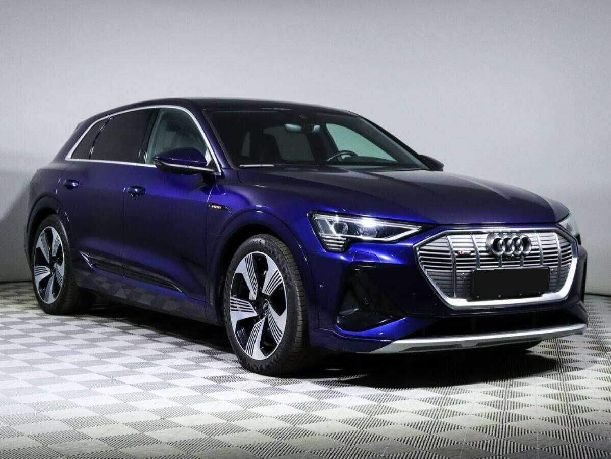 Audi e-tron с пробегом — 2020 год. Фото: #2
