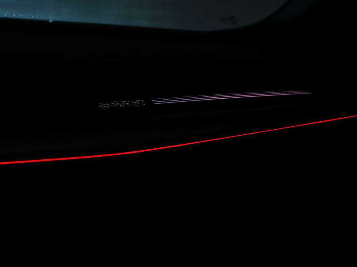 Audi e-tron с пробегом — 2020 год. Фото: #23