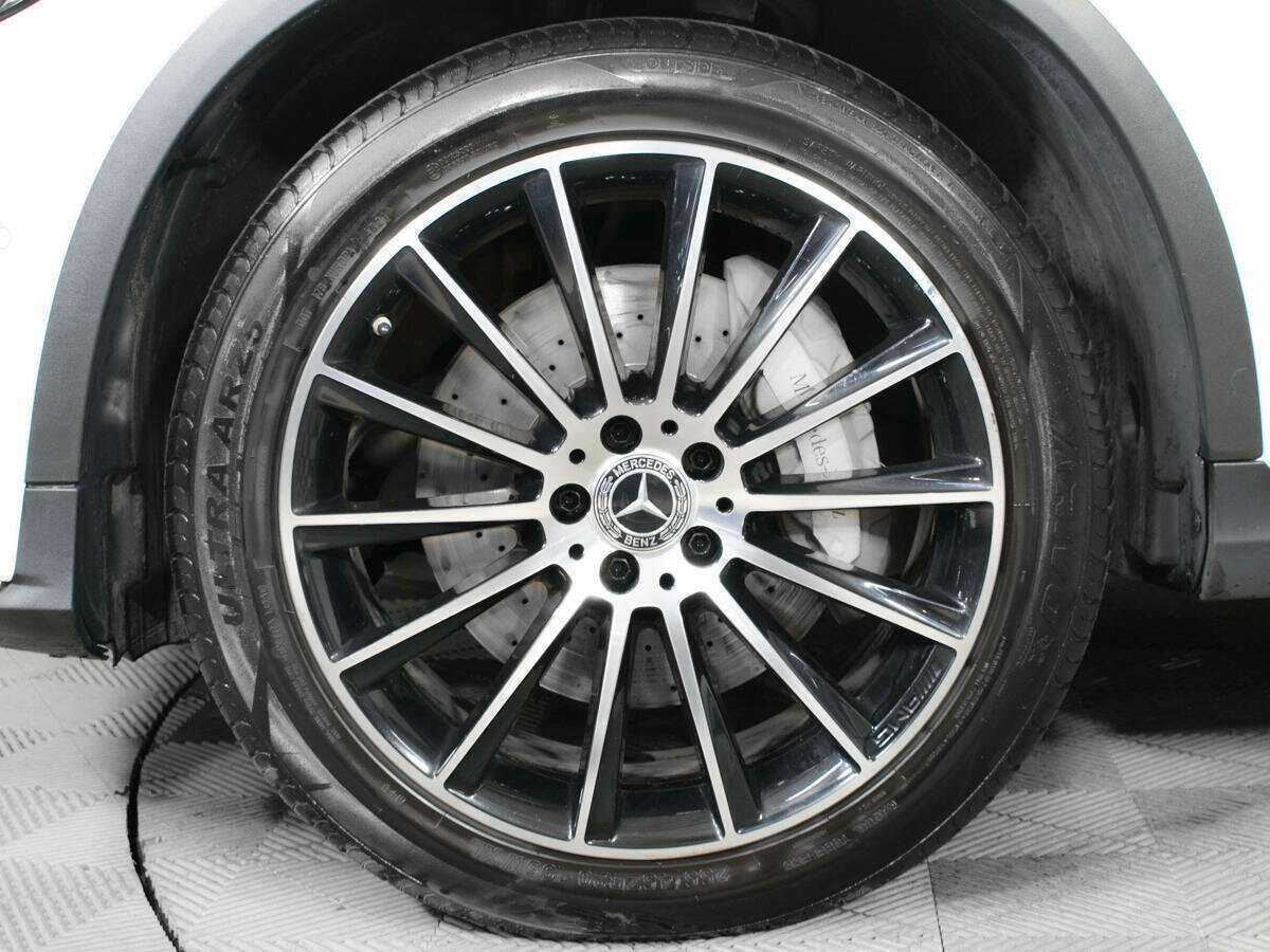 Mercedes-Benz GLC Coupe с пробегом — 2017 год. Фото: #15