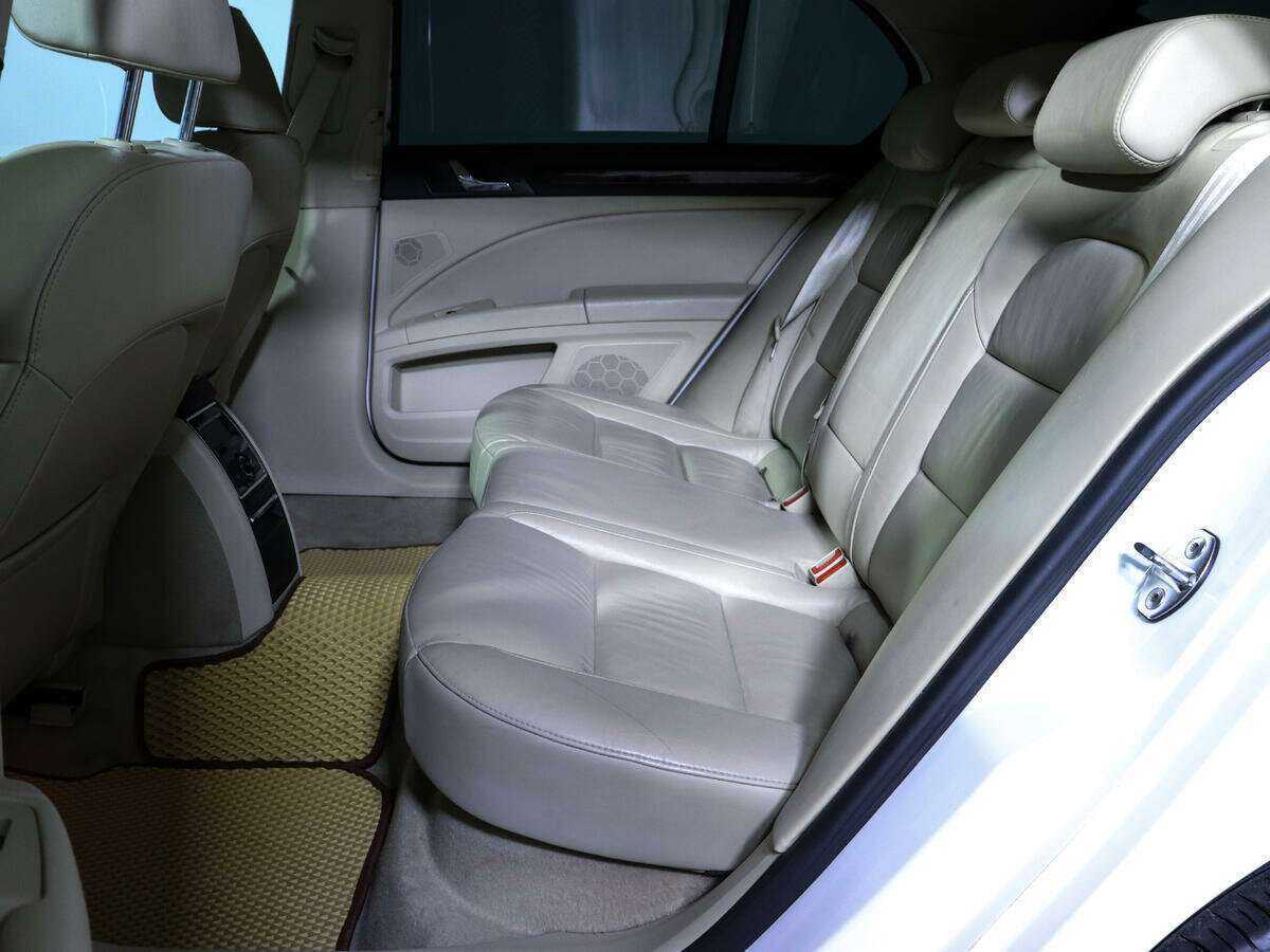 Skoda Superb с пробегом — 2011 год. Фото: #7