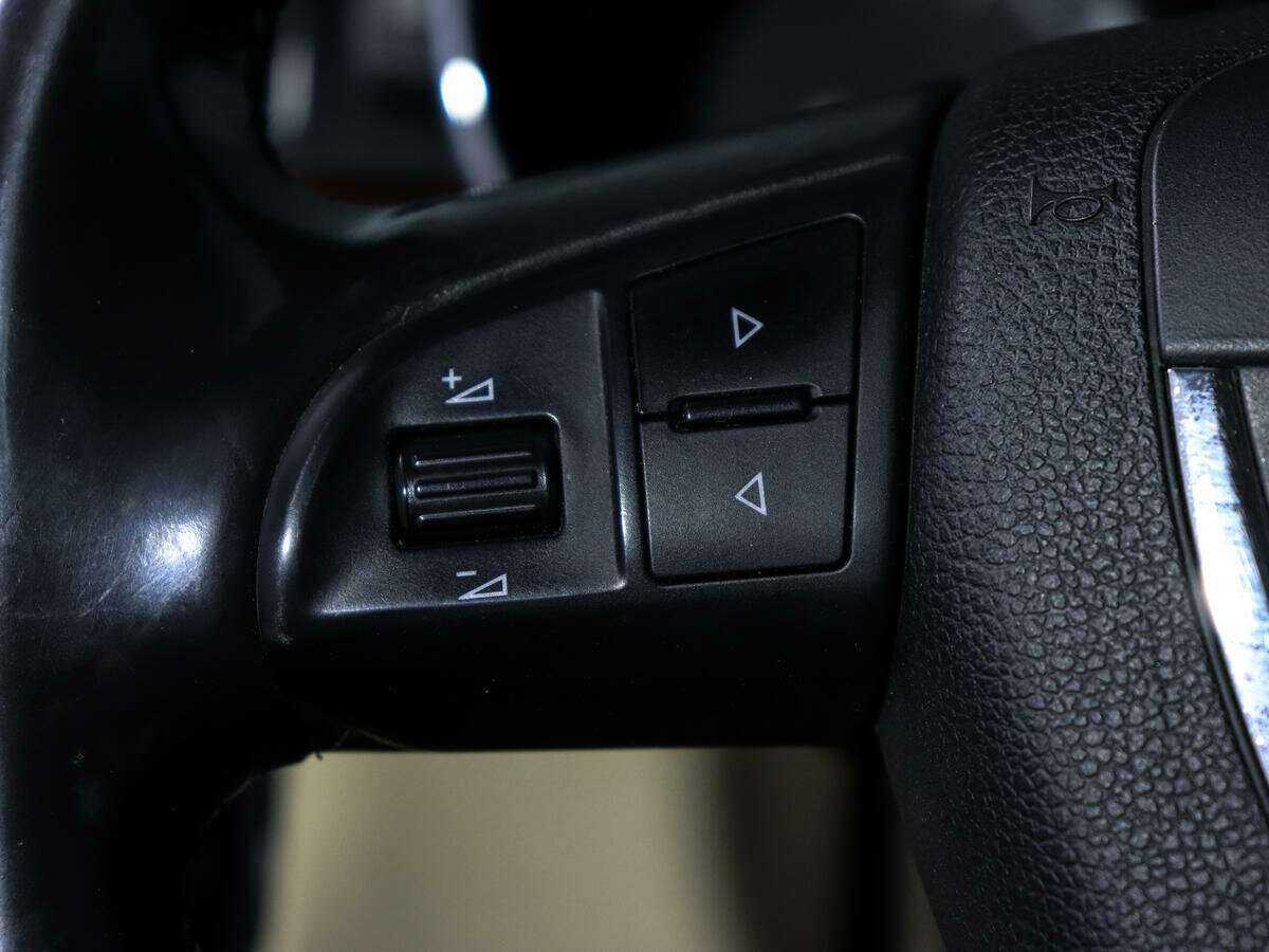 Skoda Superb с пробегом — 2011 год. Фото: #15