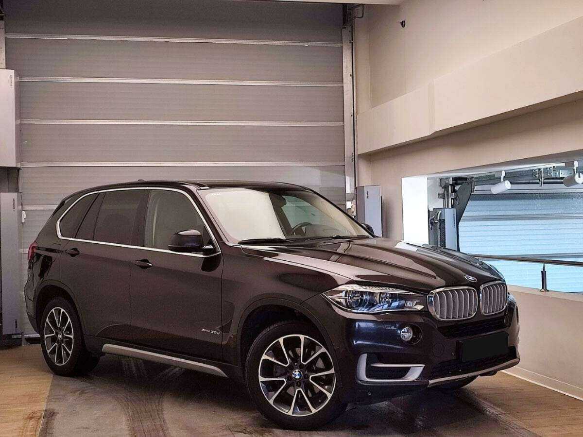 BMW X5 с пробегом — 2016 год. Фото: #2