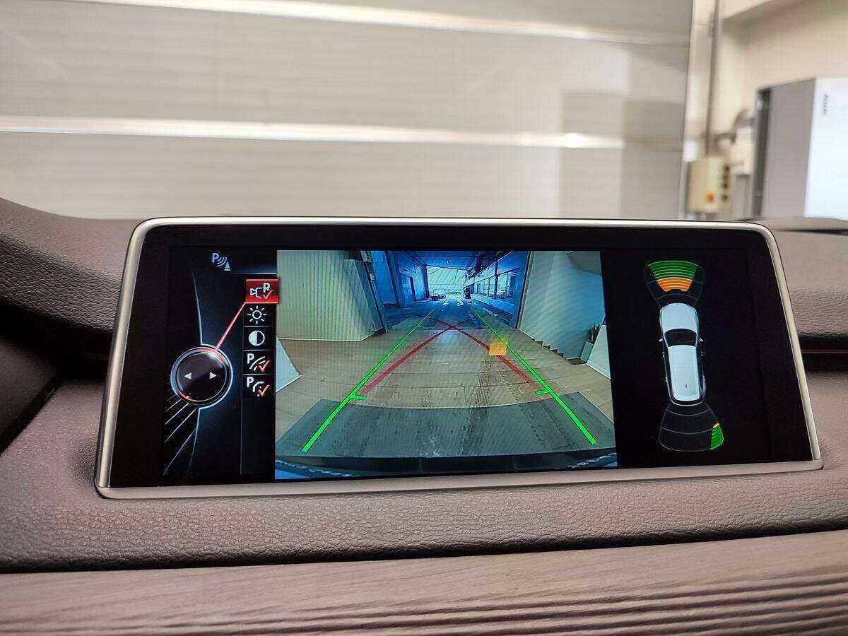 BMW X5 с пробегом — 2016 год. Фото: #16