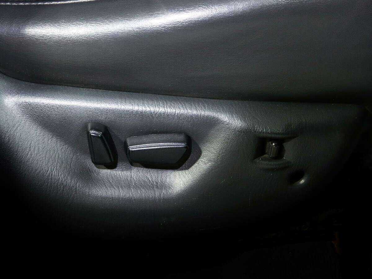 Jeep Grand Cherokee с пробегом — 2004 год. Фото: #13