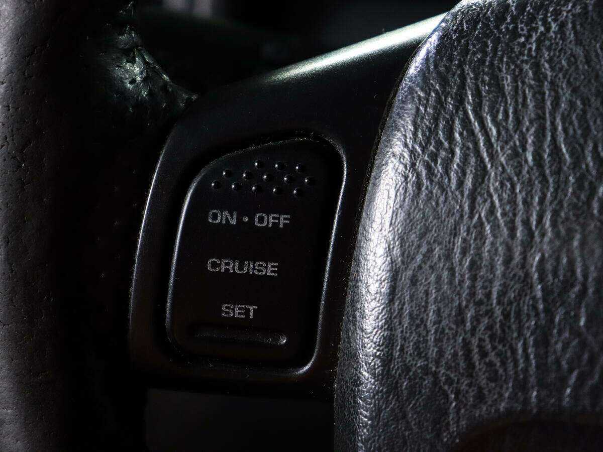 Jeep Grand Cherokee с пробегом — 2004 год. Фото: #15