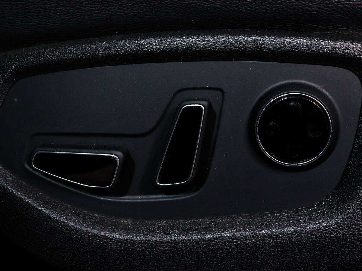 Genesis G80 с пробегом — 2018 год. Фото: #19