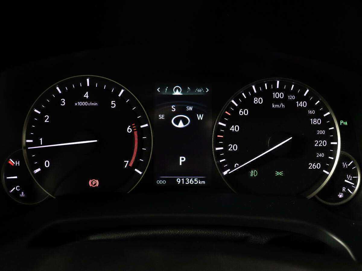 Lexus RX с пробегом — 2019 год. Фото: #10