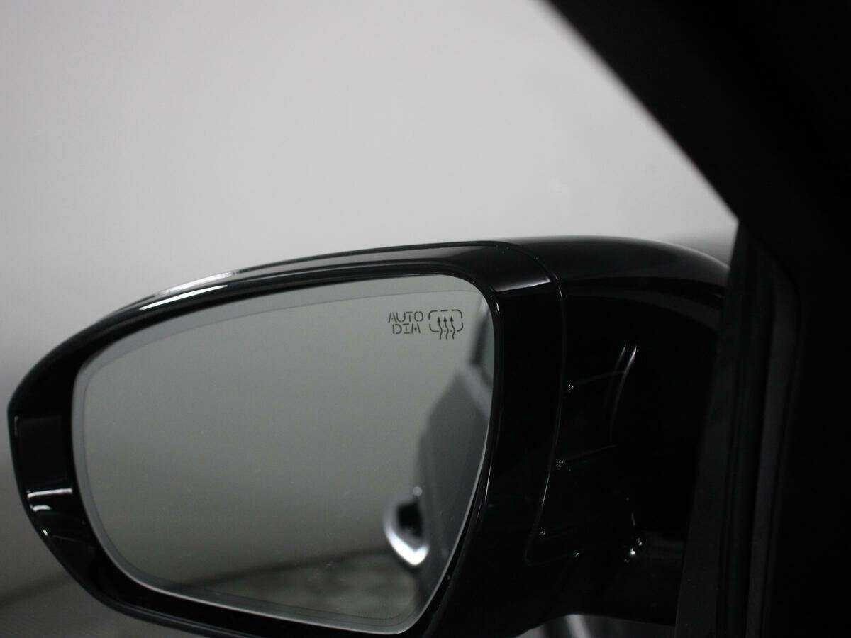 Kia K900 с пробегом — 2019 год. Фото: #13