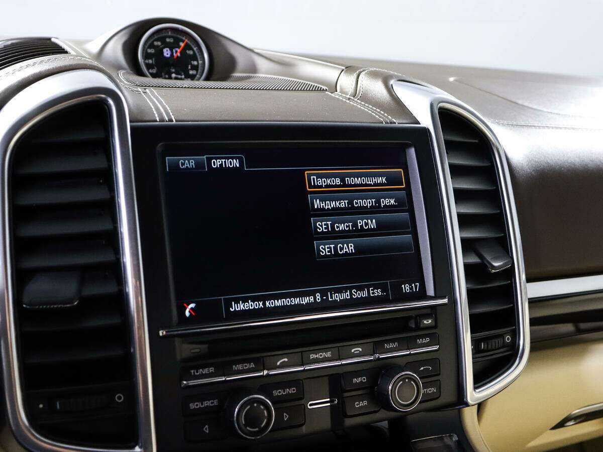 Porsche Cayenne с пробегом — 2015 год. Фото: #14