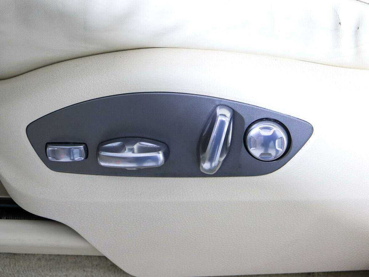 Porsche Cayenne с пробегом — 2015 год. Фото: #25