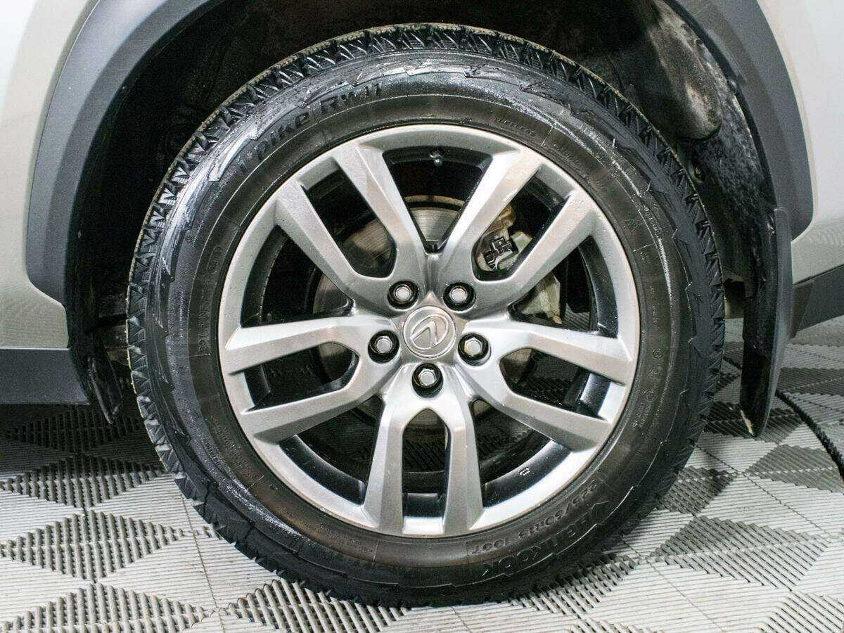 Lexus NX с пробегом — 2015 год. Фото: #14