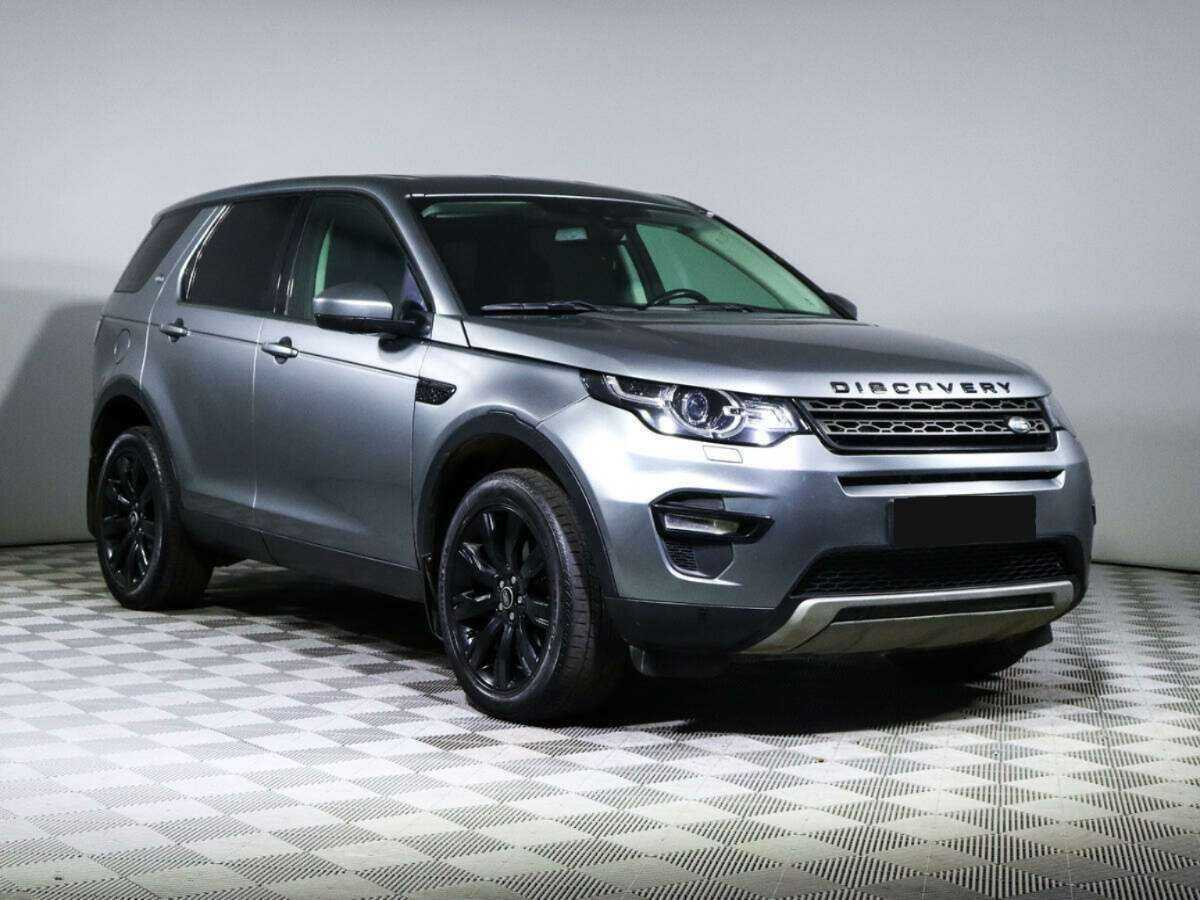 Land Rover Discovery Sport с пробегом — 2017 год. Фото: #2