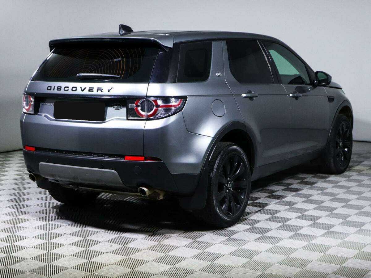 Land Rover Discovery Sport с пробегом — 2017 год. Фото: #3