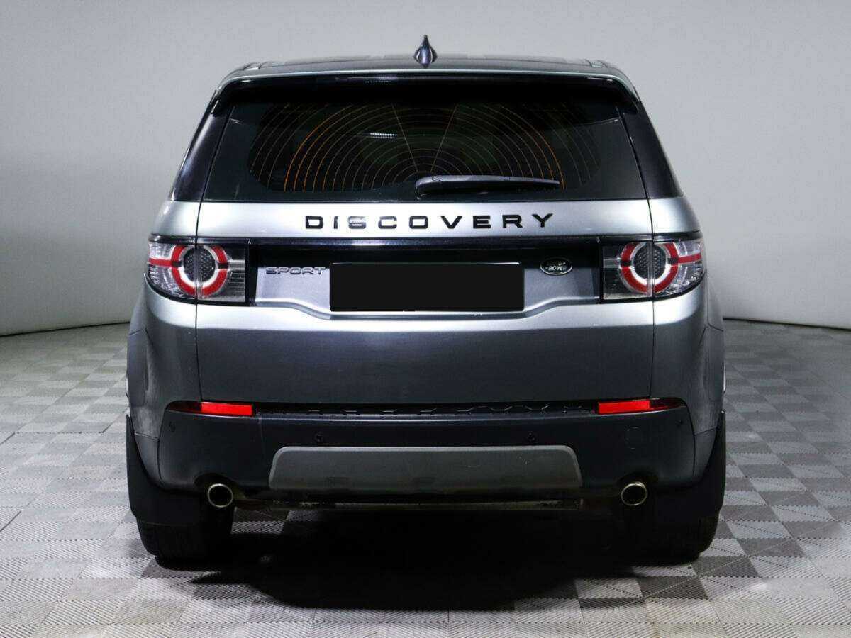 Land Rover Discovery Sport с пробегом — 2017 год. Фото: #4