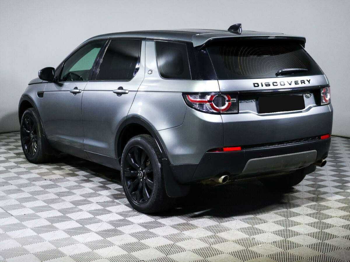 Land Rover Discovery Sport с пробегом — 2017 год. Фото: #5
