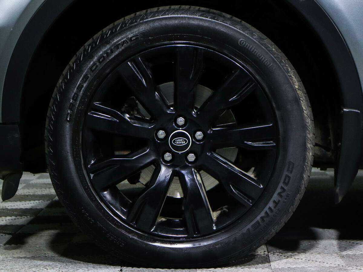 Land Rover Discovery Sport с пробегом — 2017 год. Фото: #20