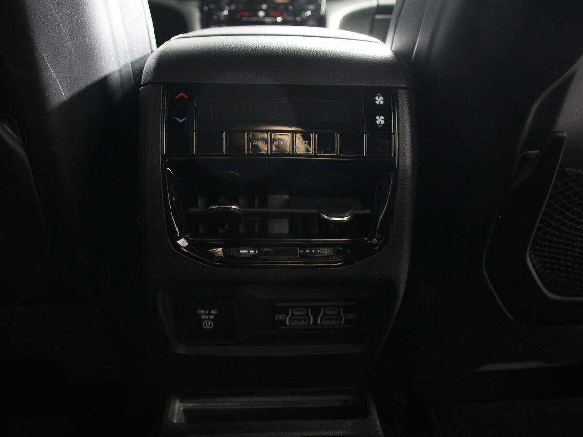 Jeep Grand Cherokee с пробегом — 2021 год. Фото: #13