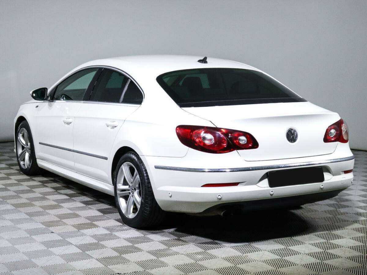 Volkswagen Passat CC с пробегом — 2011 год. Фото: #5