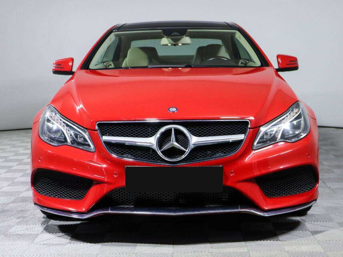 Mercedes-Benz E-Класс с пробегом — 2016 год. Фото: #1