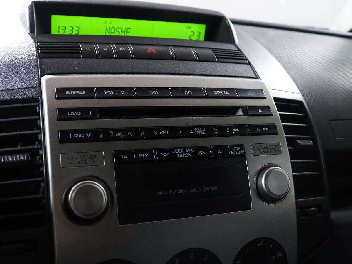 Mazda 5 с пробегом — 2007 год. Фото: #14