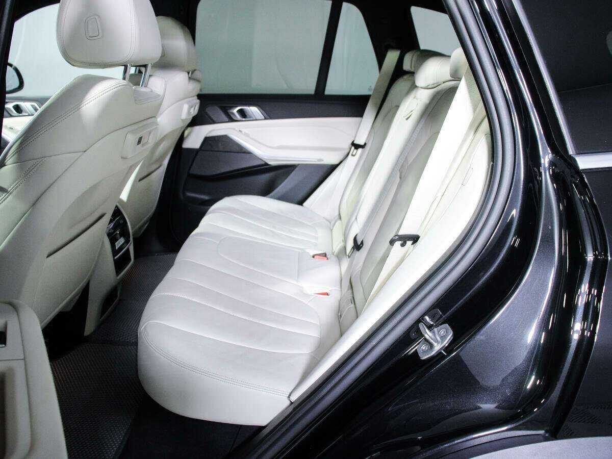 BMW X5 с пробегом — 2021 год. Фото: #6