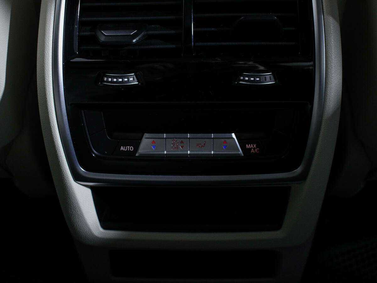 BMW X5 с пробегом — 2021 год. Фото: #20