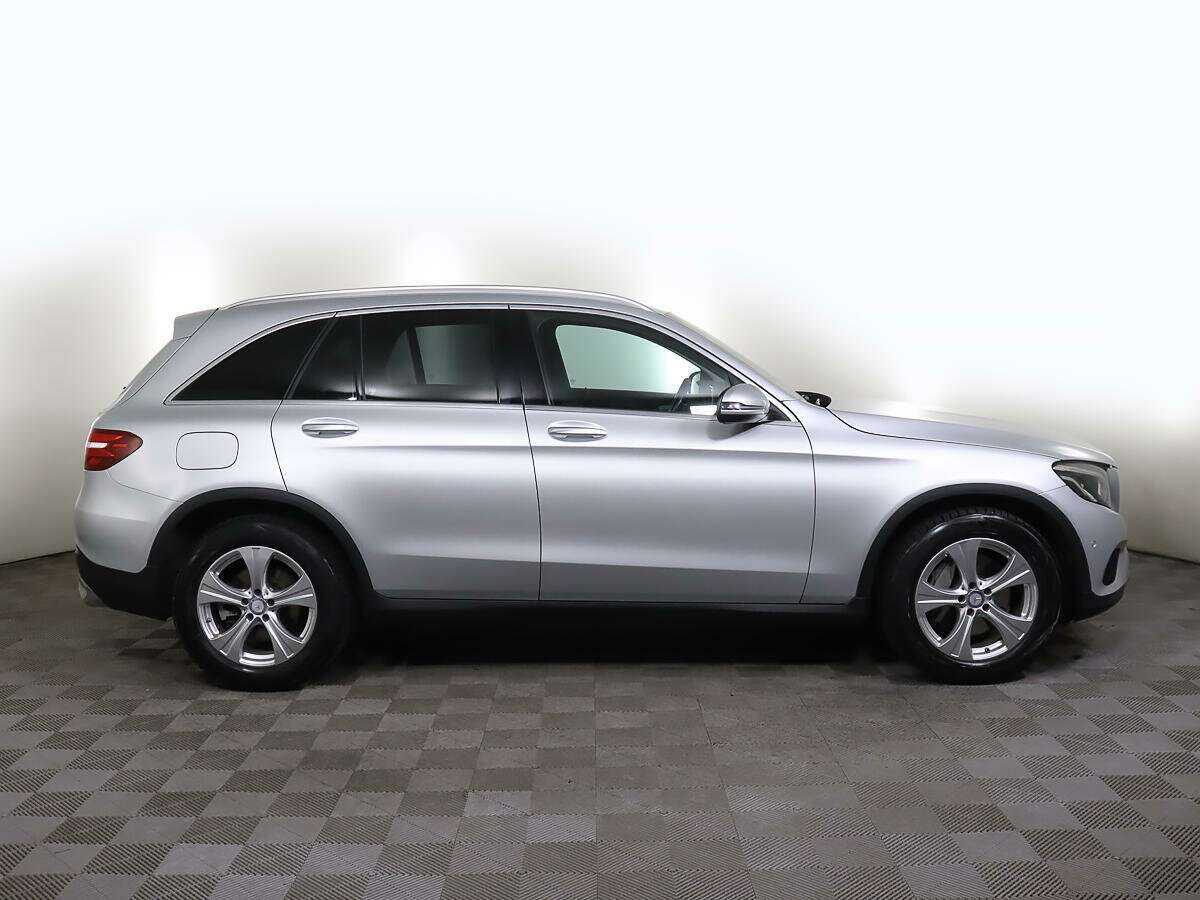 Mercedes-Benz GLC с пробегом — 2016 год. Фото: #2