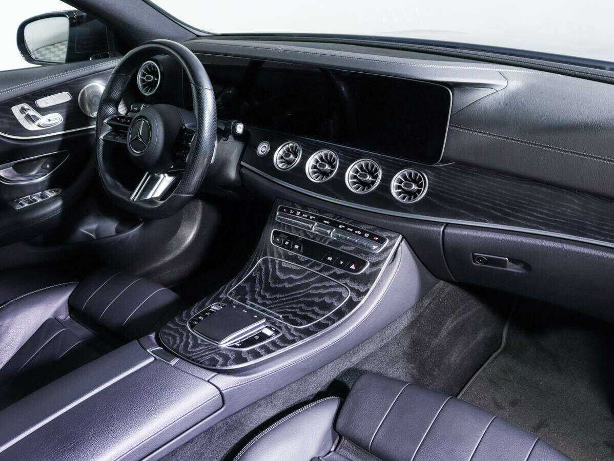 Mercedes-Benz E-Класс с пробегом — 2021 год. Фото: #3